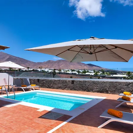 Lanzarote Paradise - Private Pool, Air-Con And Bbq By Lanzarote Vacation Homes 別荘